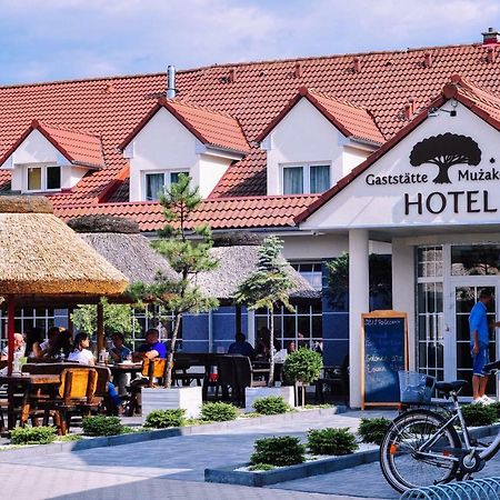 Hotel Muzakowski Ленкниця Екстер'єр фото